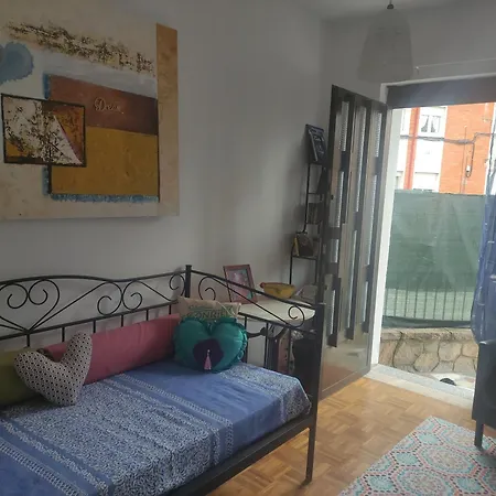 펜션 La Casina De Vega 기욘